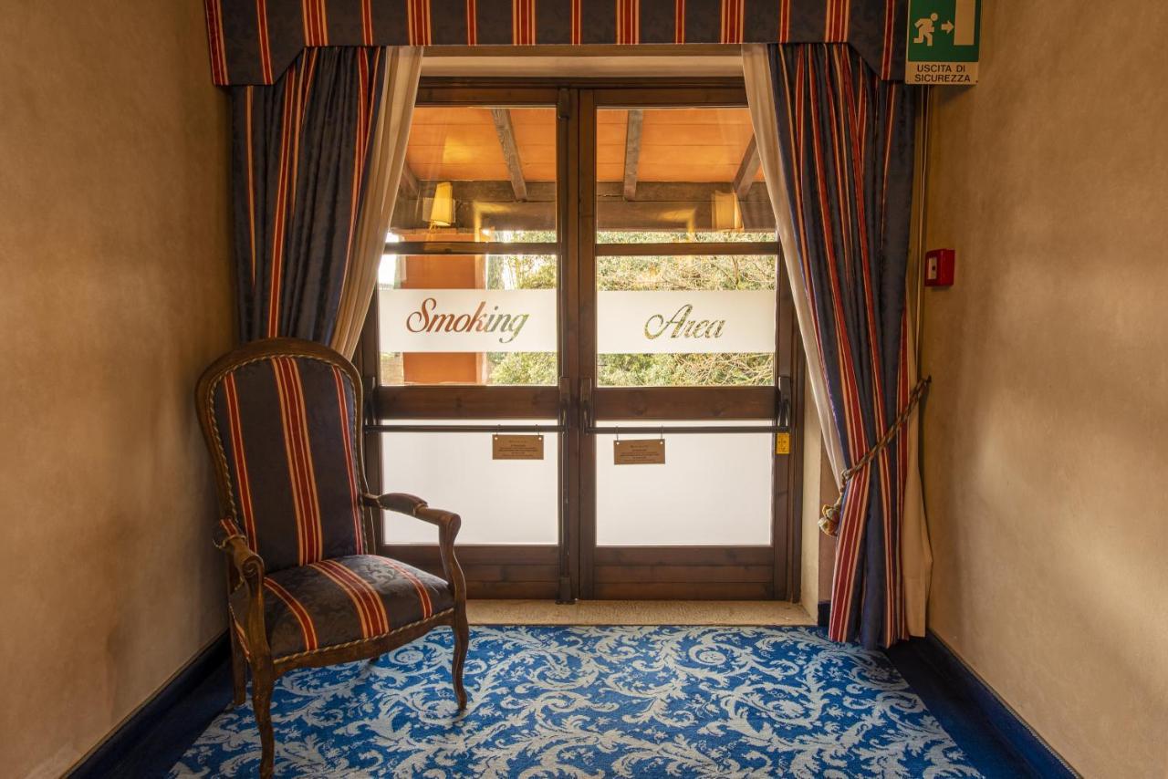 Hotel Boccaccio Calcinaia Luaran gambar