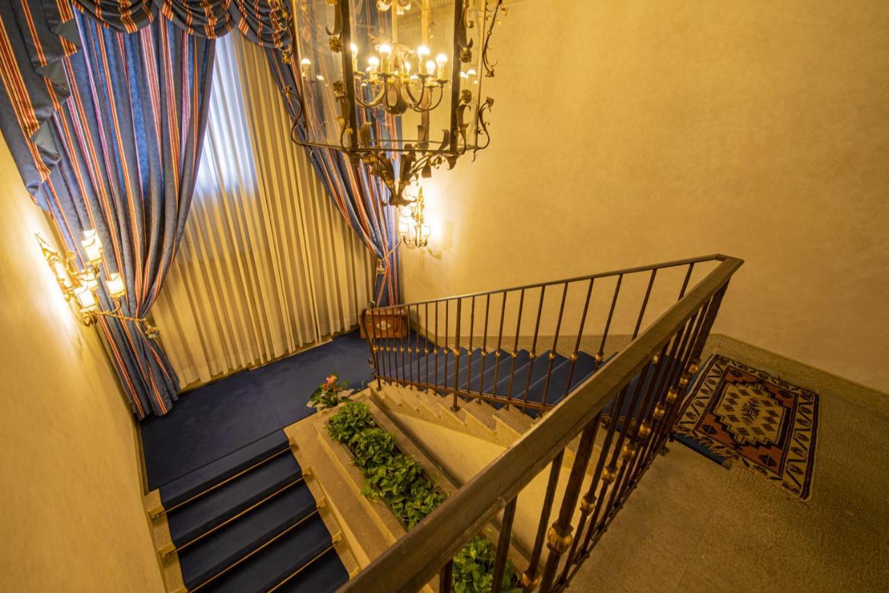 Hotel Boccaccio Calcinaia Luaran gambar