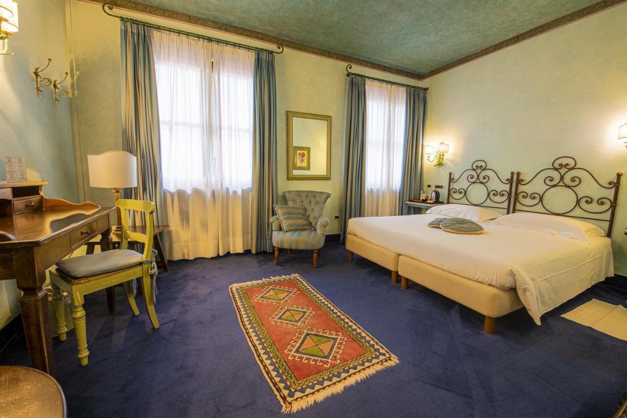 Hotel Boccaccio Calcinaia Luaran gambar