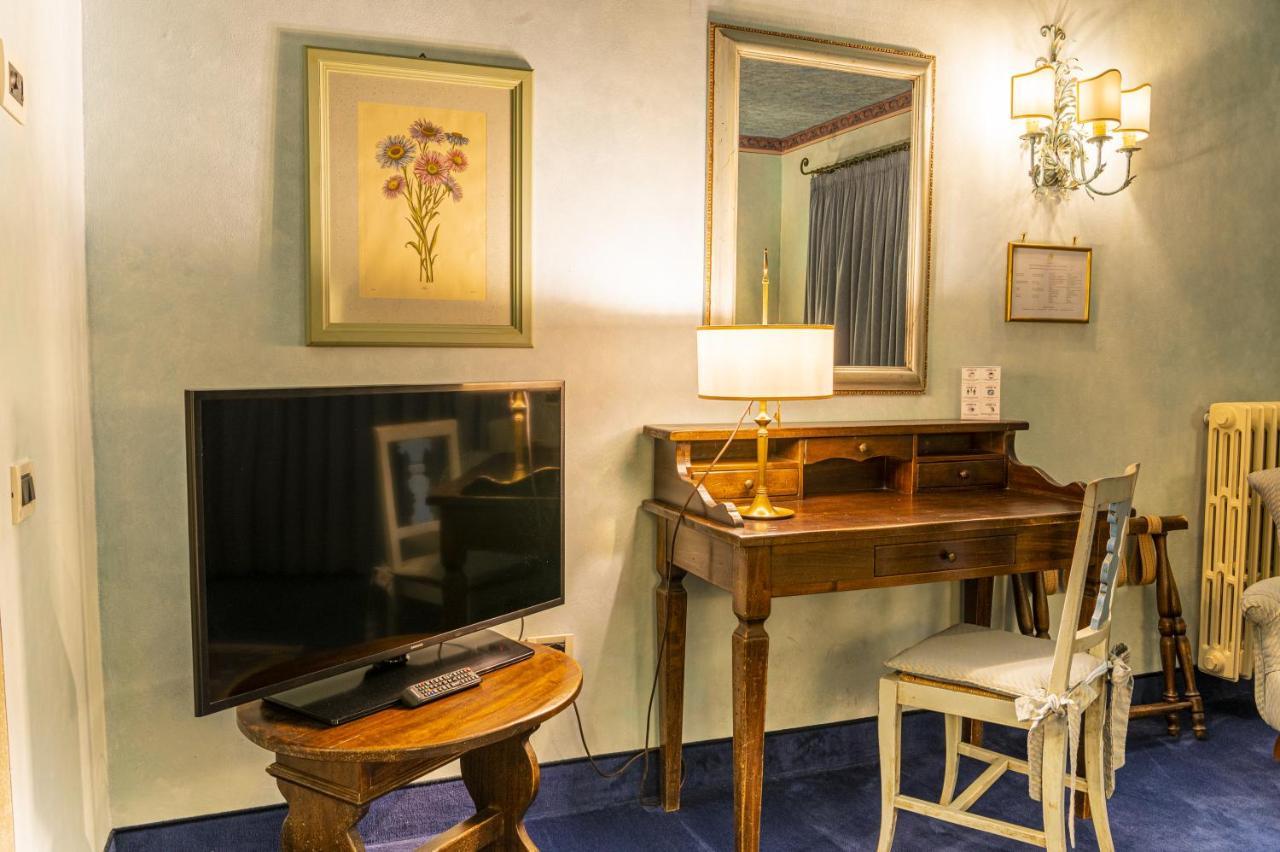 Hotel Boccaccio Calcinaia Luaran gambar