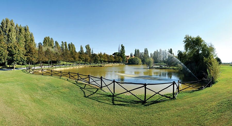 Hotel Boccaccio Calcinaia Luaran gambar