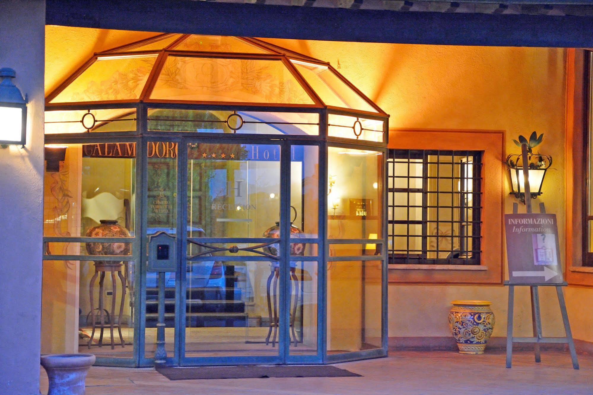 Hotel Boccaccio Calcinaia Luaran gambar